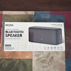 DOSS Bluetooth Speaker, SoundBox Portable Wireless White
